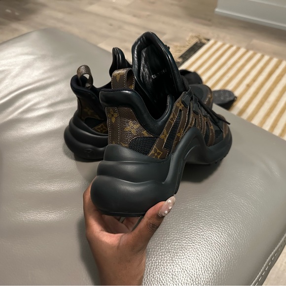 Louis Vuitton Archlight Sneaker - Picture 11 of 16